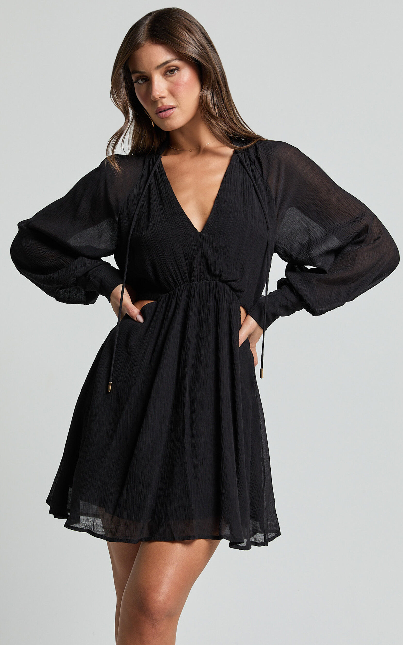 Xandria Mini Dress - Blouson Sleeve Cut Out Dress in Black - 06, BLK1