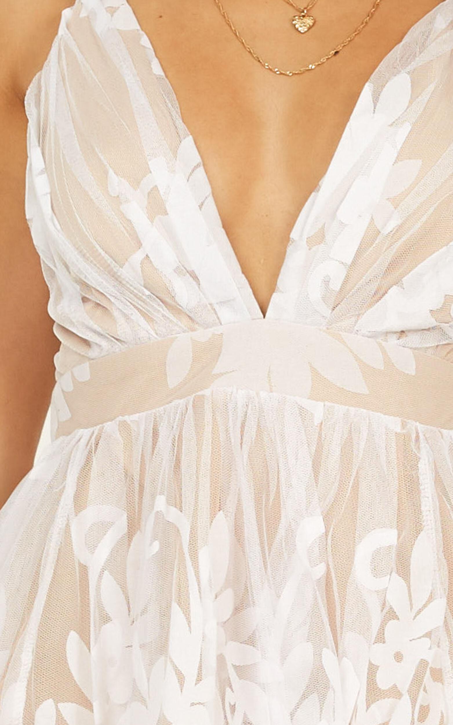 Moon Beam Dress In White Nude Lace Showpo EU
