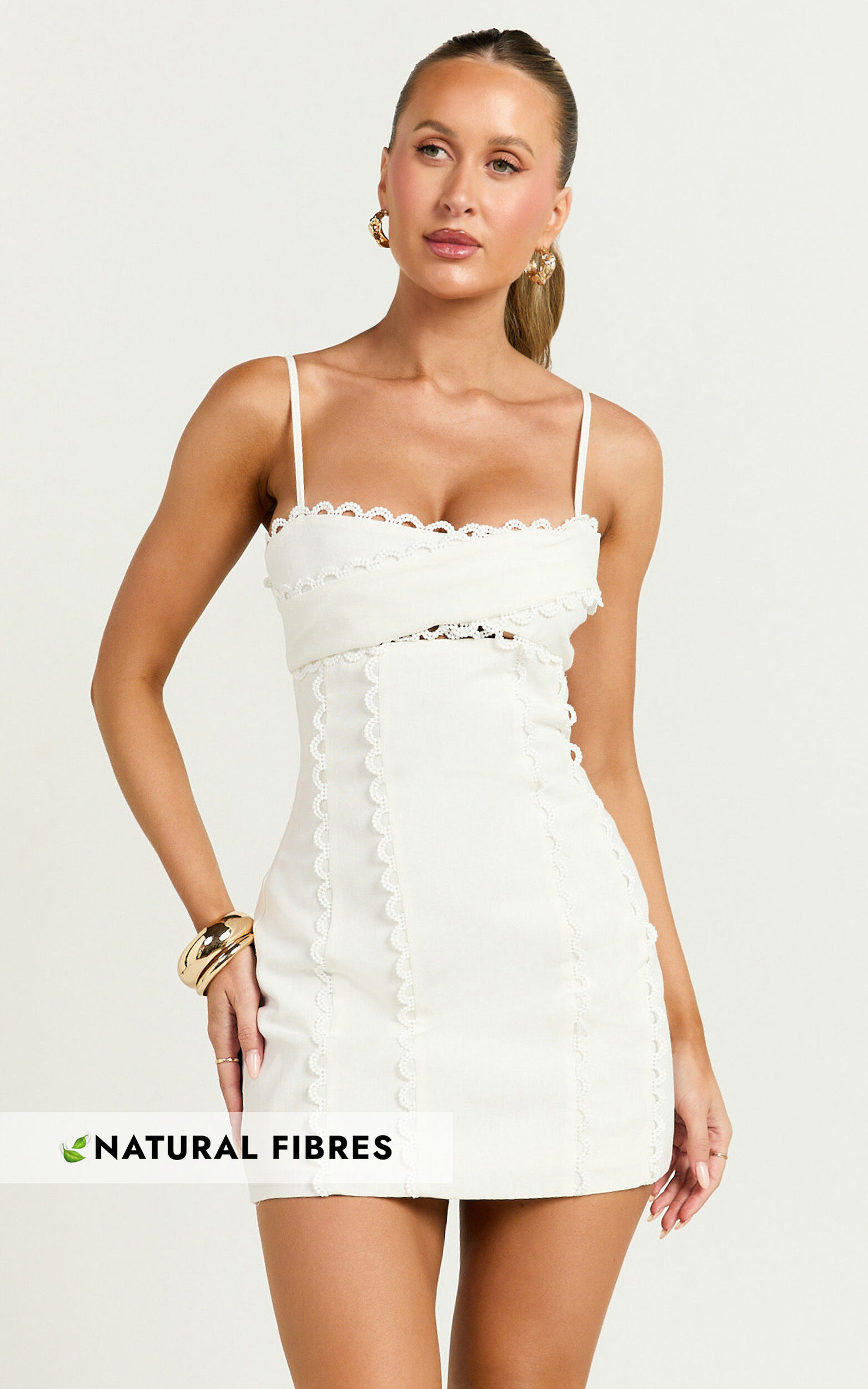 Gigi Mini Linen Blend Dress - Sweetheart Tie Back Scallop Detail Dress in Off White - 06, WHT1