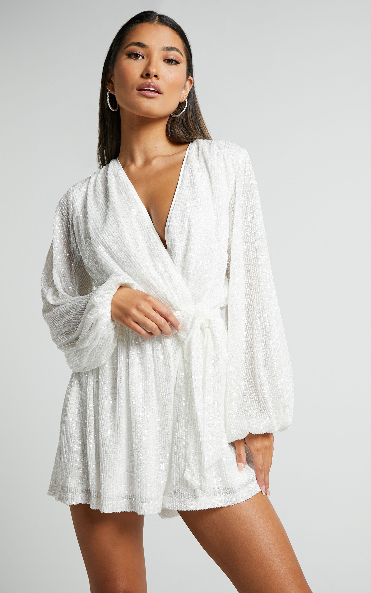 Jessen Playsuit Tie Waist Balloon Sleeve Playsuit in White Sequin