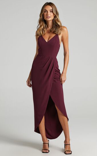 Lucky Day Midi Dress - V Neck Drape Dress in Wine