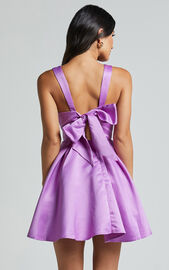 Stephanie Mini Dress - Satin Square Neck Tie Back Dress in Orchid | Showpo