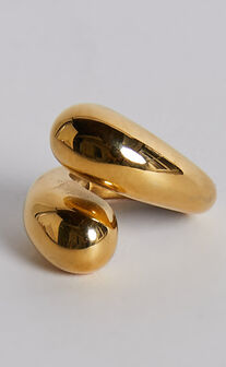 Sayer Ring in Gold