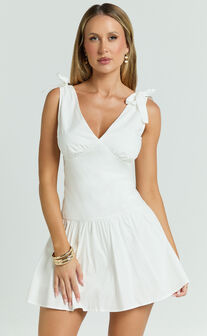 Elyza Mini Dress - V-neck Tierred Dress in White