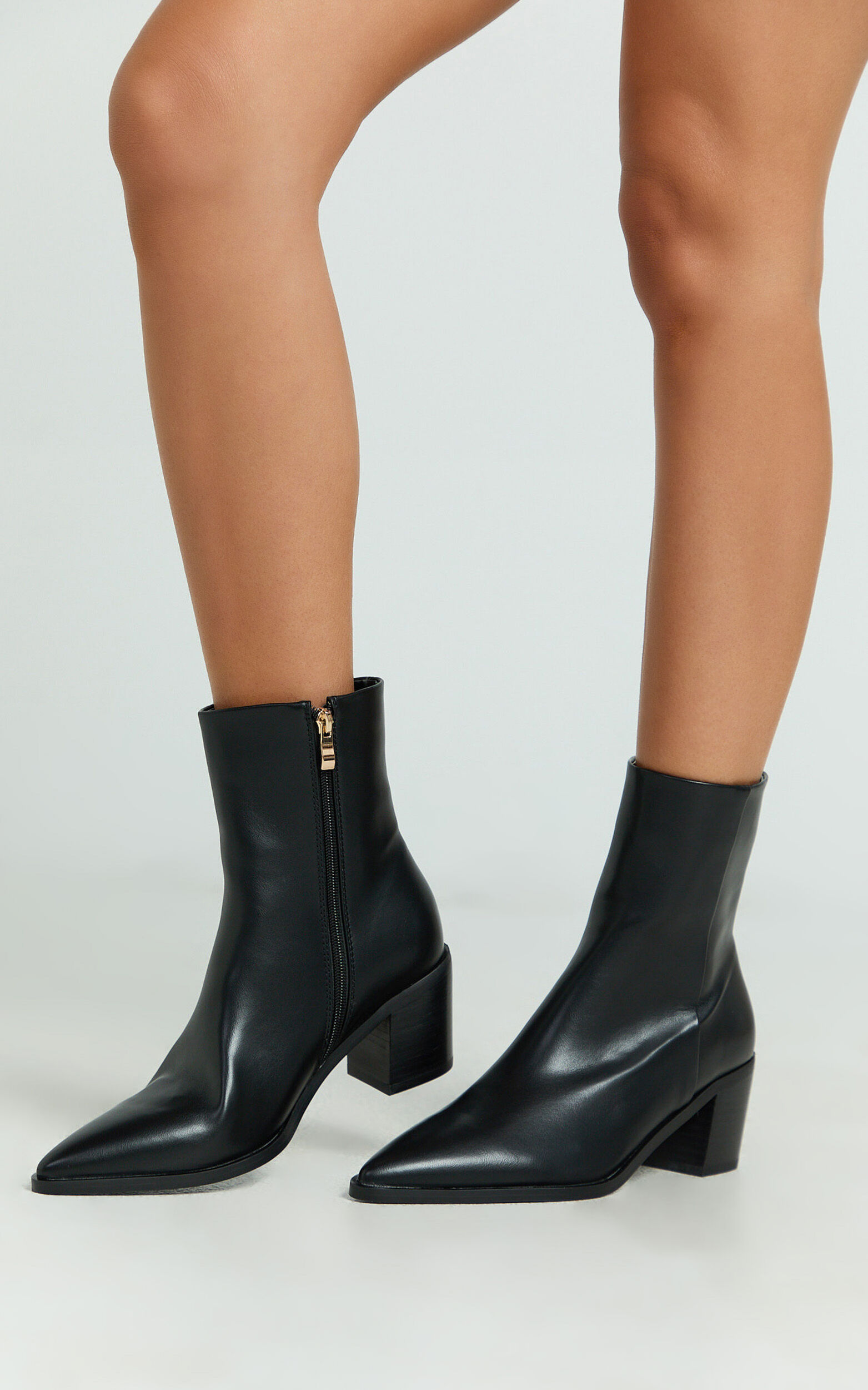 Billini - Hartford Boots in Black - 05, BLK1