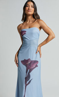 Adali Midi Dress - Strapless Mesh Midi Dress in Blue Floral