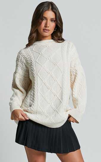 Adeline Jumper - Oversized Crew Neck Cable Knit Jumper in Cream No Brand