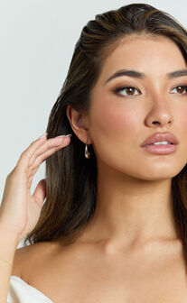 Pheba Earrings in Silver