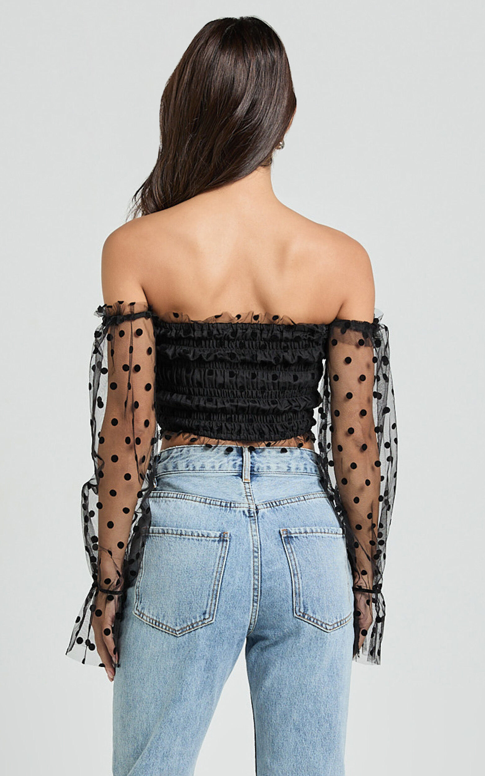 全国送料無料の通販 Carly Top Black in Top Tulle Shoulder Off Sleeve Long - トップス