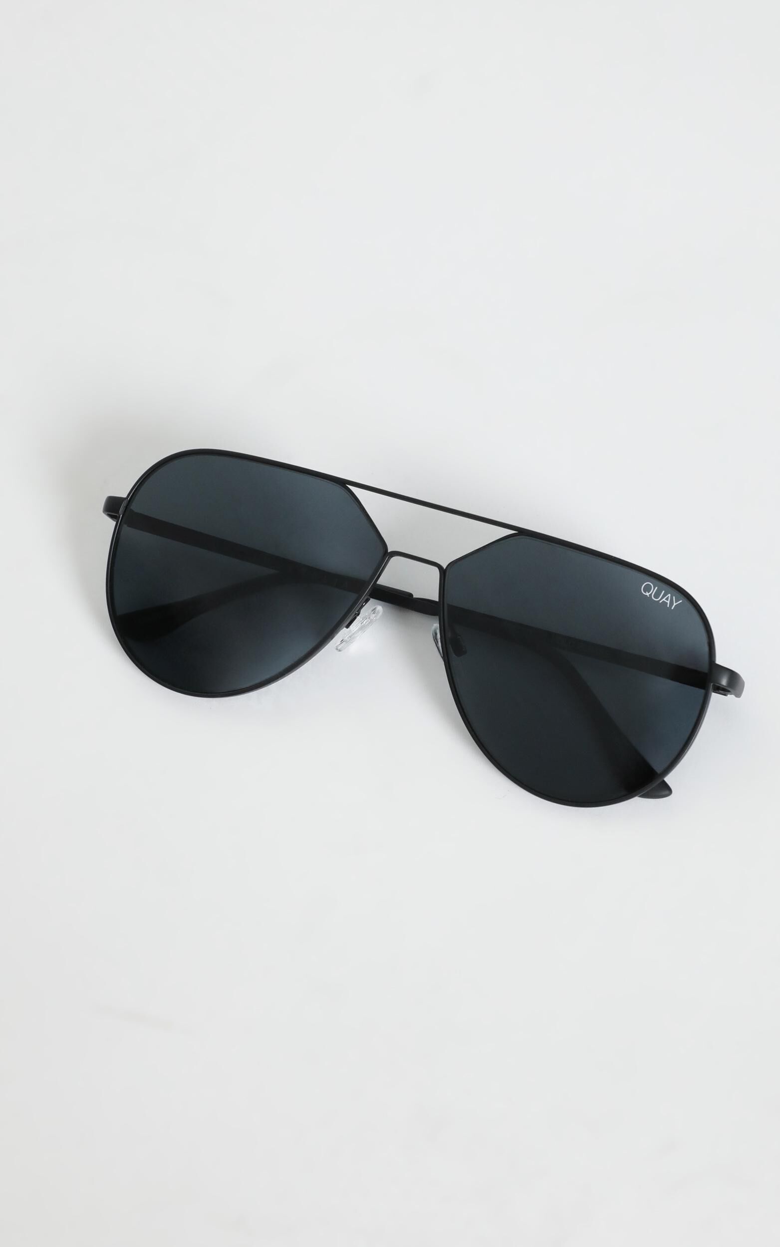 Quay X Lizzo Hold Please Sunglasses in Black and Smoke Lens Showpo