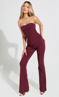 Irene Pants - Mid Rise Split Hem Bootleg Pants in Wine