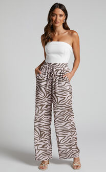 Aegir Pants - Mid Rise Relaxed Straight Leg Pants in Wild Zebra