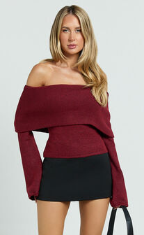 Darcie Top - Off Shoulder Long Sleeve Knitted Top in Wine