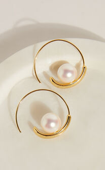 Abigail Earrings - Pearl Detail Hoop Earrings in Gold