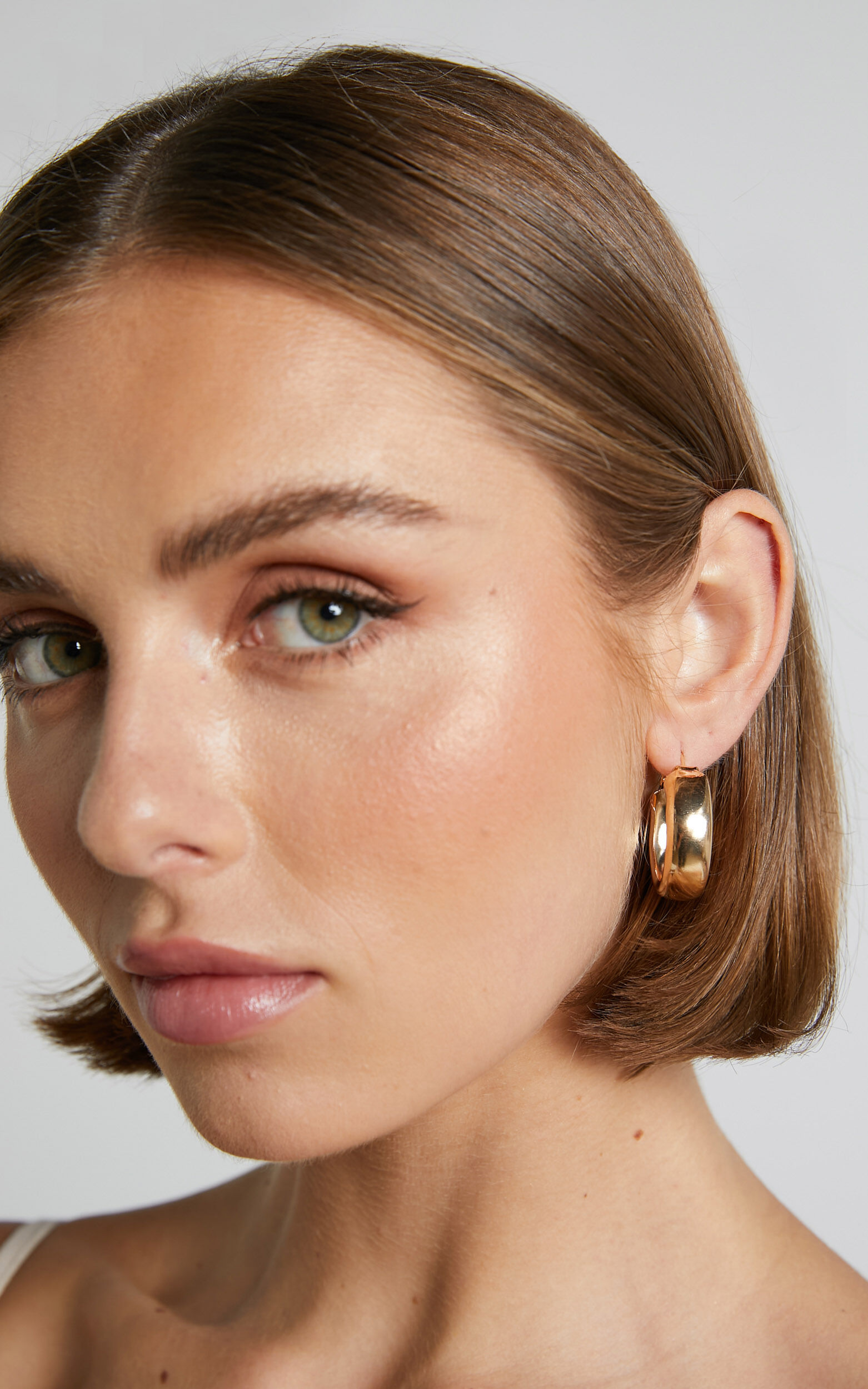 Gold hoop outlet earrings chunky