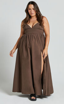 Haydie Maxi Dress - V Neck Thigh Split Dress in Chocolate