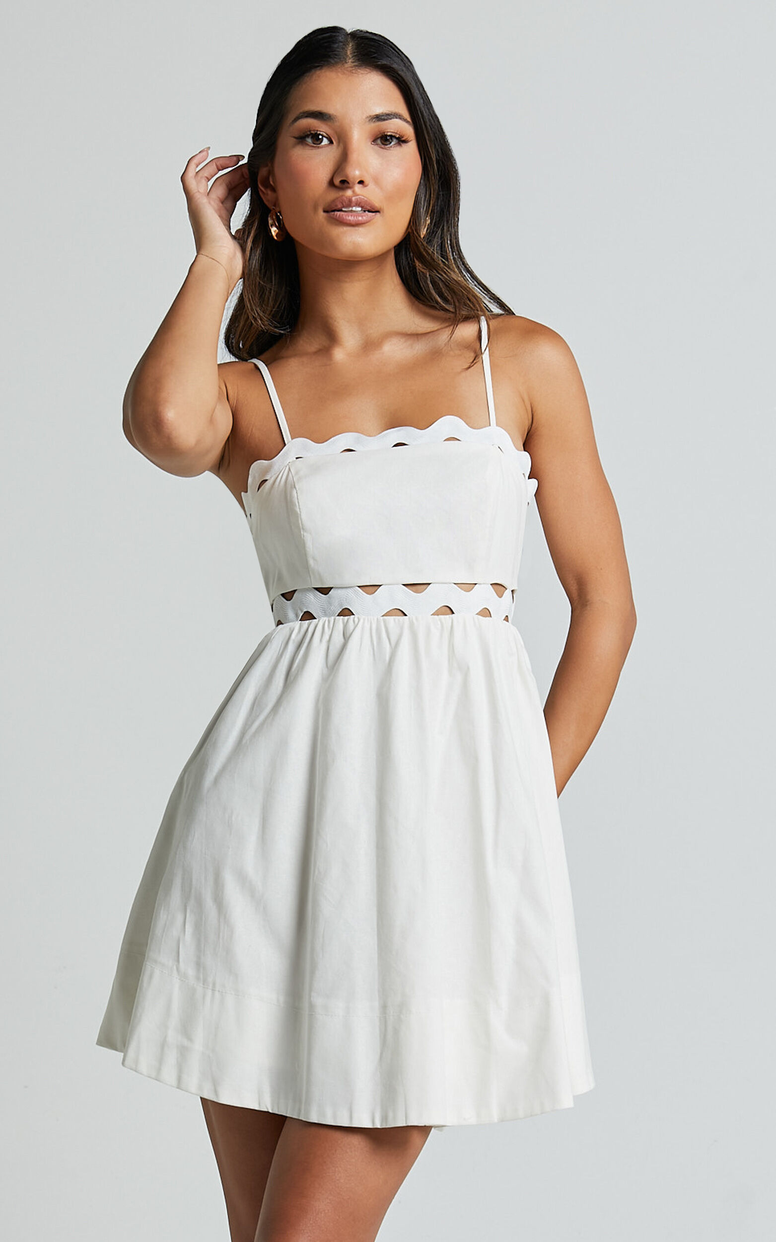 Brylee Mini Dress - Strappy Wave Neck Pleated Dress in White - 06, WHT1