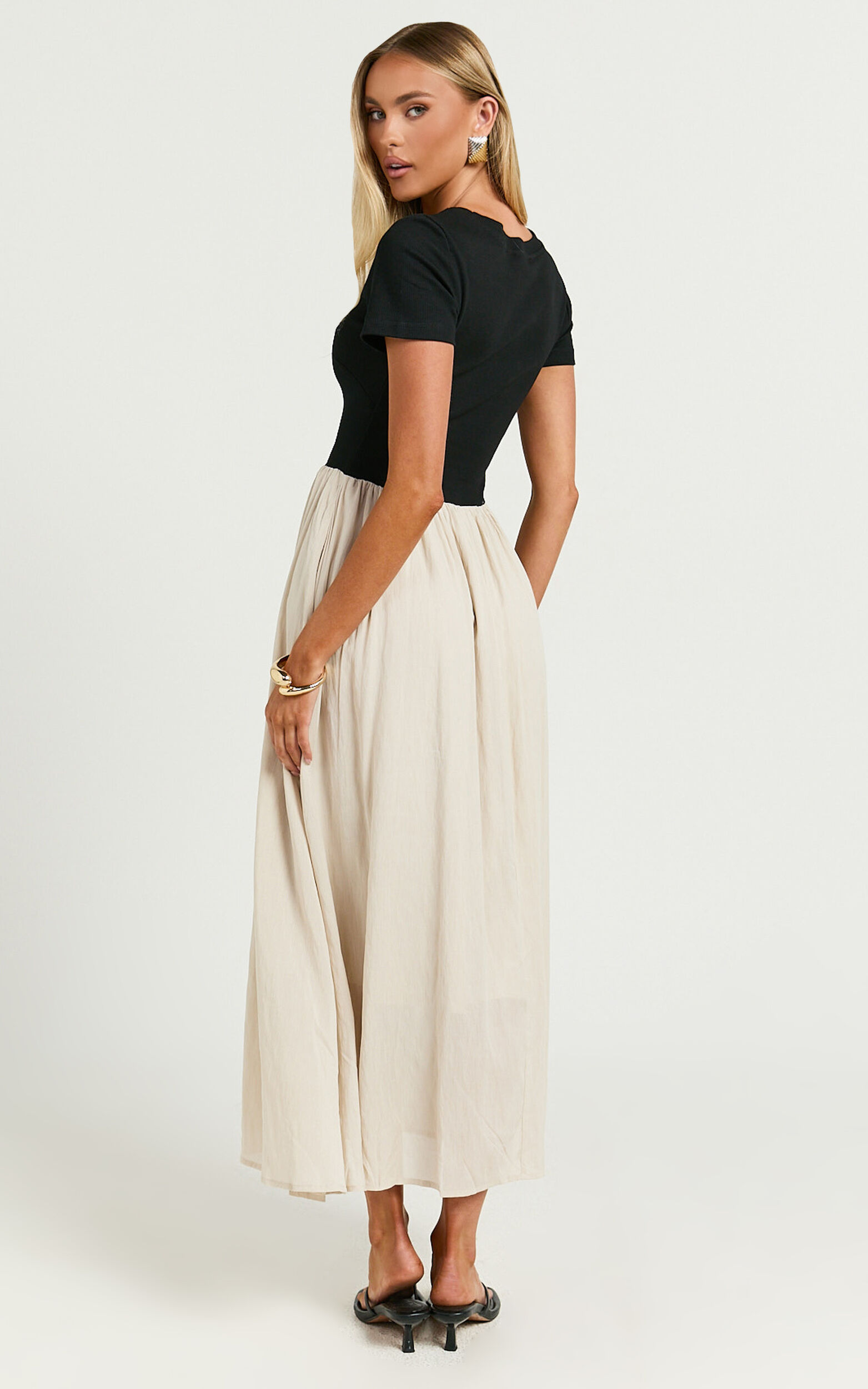 Hermie Midi Dress - Short Sleeve Contrast Dress in Black & Beige | Showpo