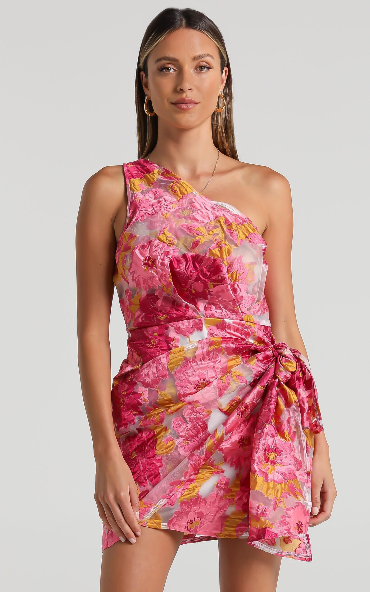 Showpo floral sales dress