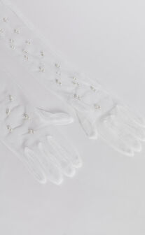 Ceceilla Pearl Gloves in White