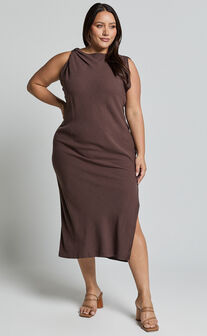 Jessenia Maxi Dress - Linen Look High Neck Dress in Chocolate