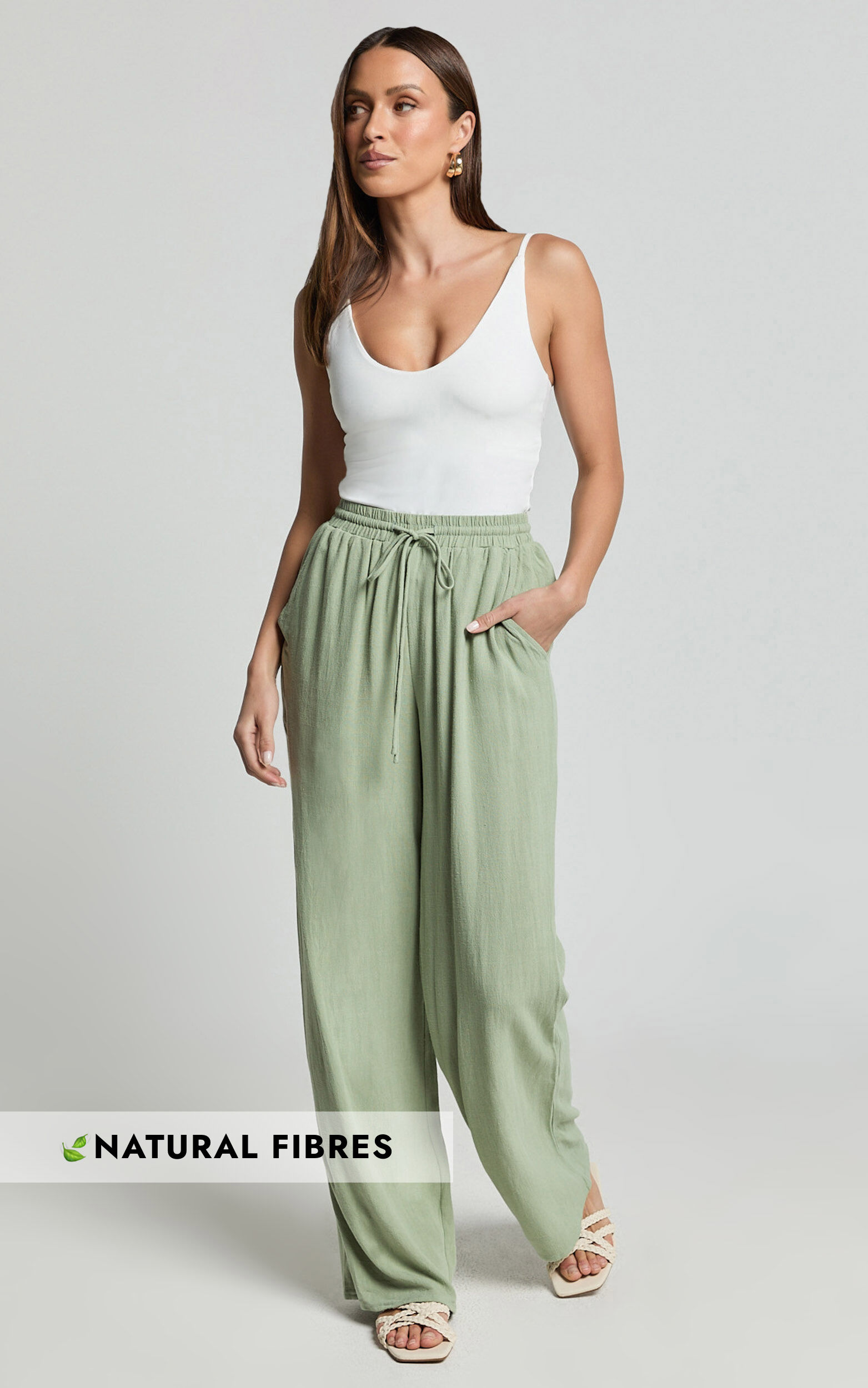 Kala Pants - Mid Waisted Relaxed Elastic Waist Pants in Sage - 04, GRN1