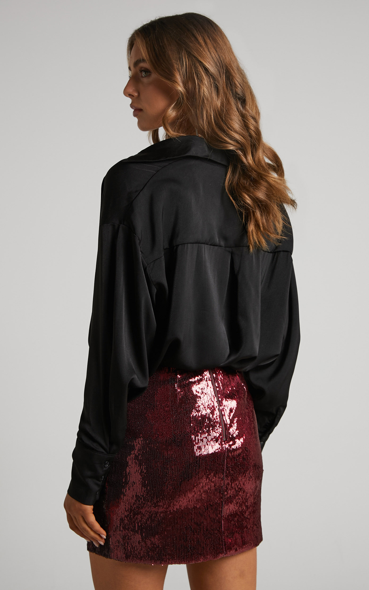 Franzia Mini Skirt Side Split Sequin Skirt in Burgundy