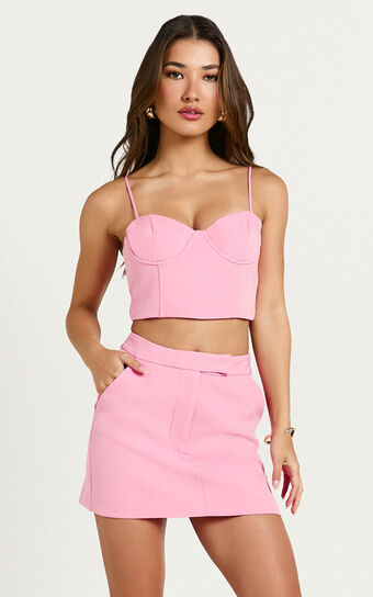 Ariana Top - Cropped Sweetheart Bustier Top in Pink Showpo