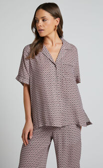 Brunita Shirt - Relaxed Short Sleeve Shirt in Moroccan Geo