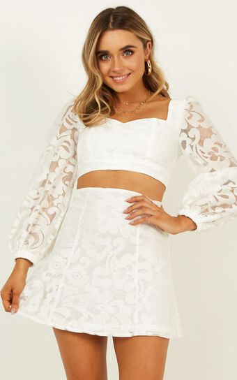 Fool You Two Piece Set In White