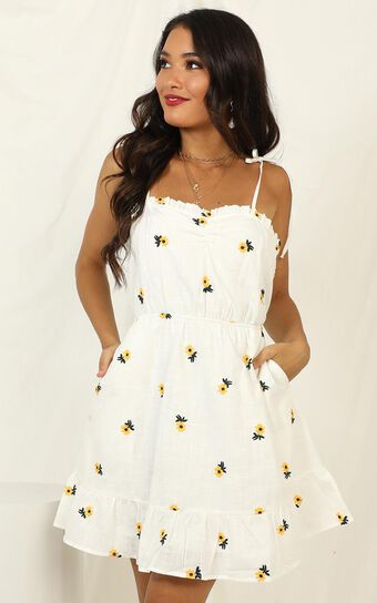 In The Waiting Dress in White Floral