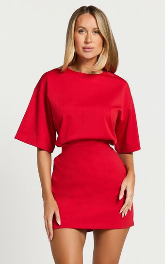 Karyna Mini Dress - Short Sleeve Boxy T-shirt Dress in Red