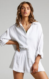 Marsha Shirt - Cropped Long Sleeve Button Up Shirt in White