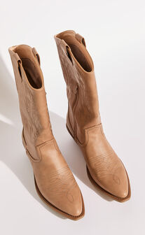 Verali - Holder Mid Height Cowboy Boots in Biscuit Softee
