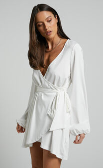 Lexina Mini Dress - Long Sleeve Wrap Centre Tie Dress in Off White