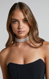 Marthessa Necklace - Layered Faux Pearl Choker in Pearl