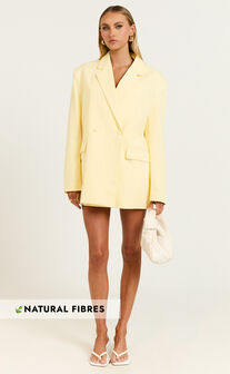 Virginia Jacket - Oversized Double Breasted Blazer in Pastel Yellow
