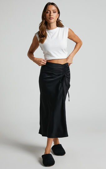 Zaylin Midi Skirt - Ruched Side Satin Slip Skirt in Black