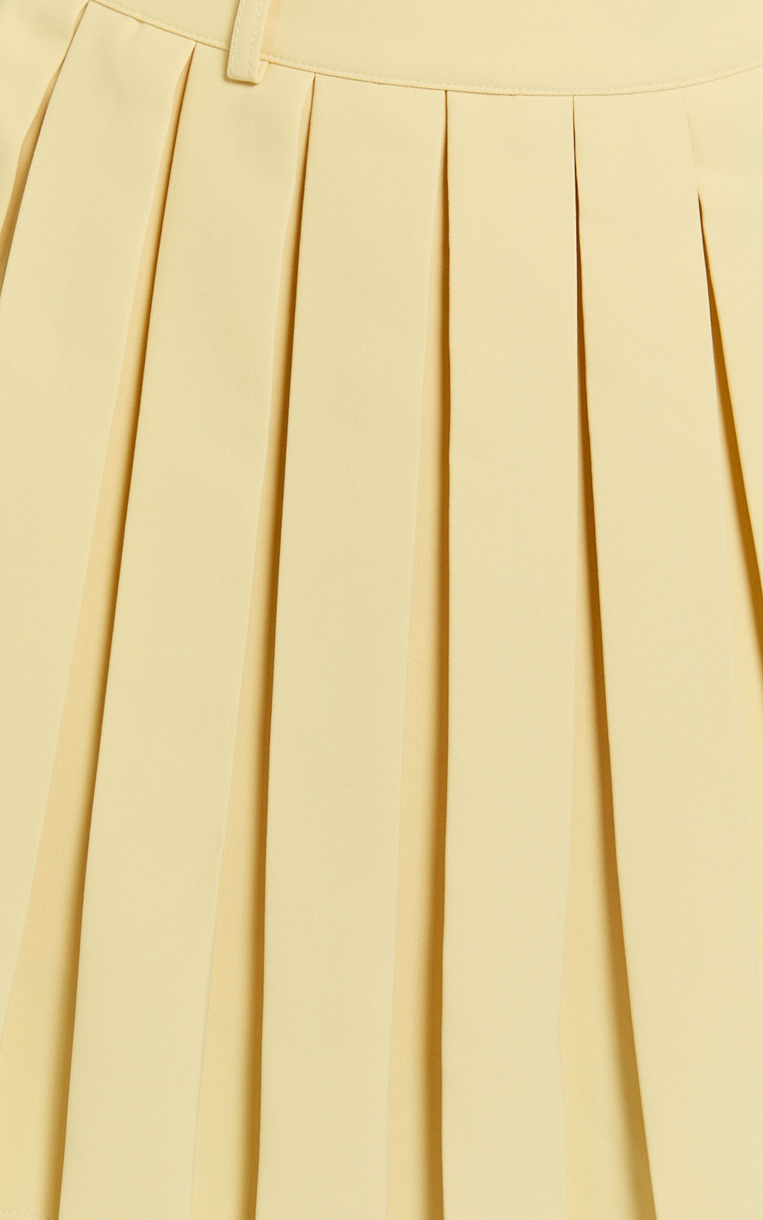 Yellow pleated skirt short on sale