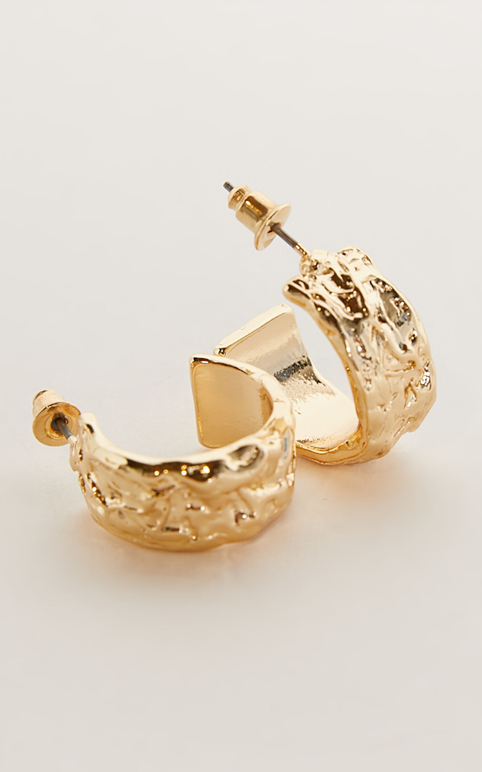 Suki Textured Hoop Earrings in Gold Showpo