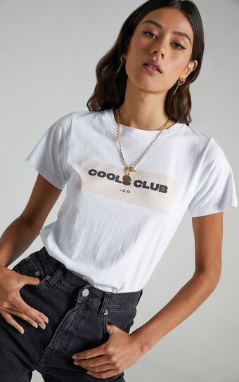 Cools Club - Sunday Tee in White