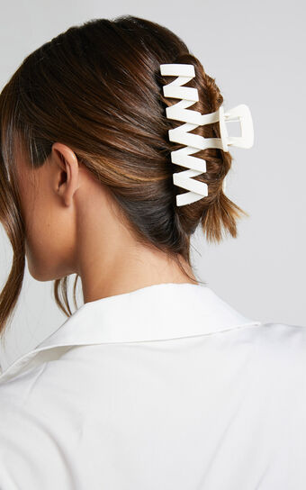 Krystine Hair Clip in White