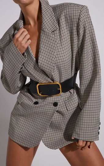 Jhayna Belt in Black