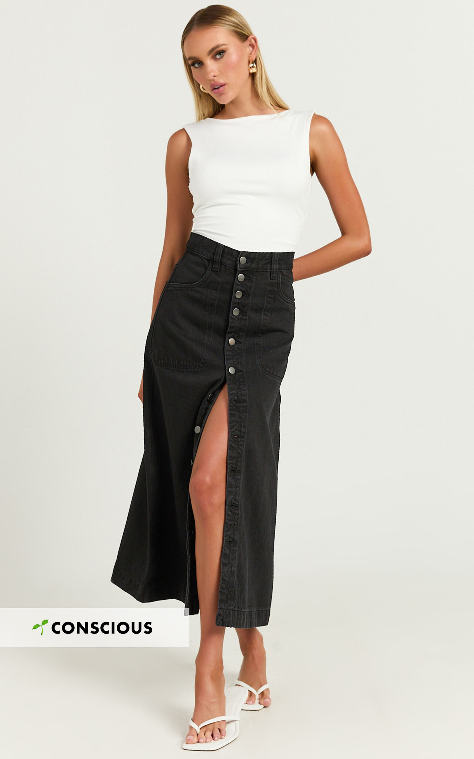 Alisa Midi Skirt - Button Through A Line Denim in Black Wash - 06, BLK1