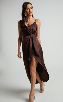 Katie Midi Dress - V Neck Tie Front Detail Dress in Chocolate