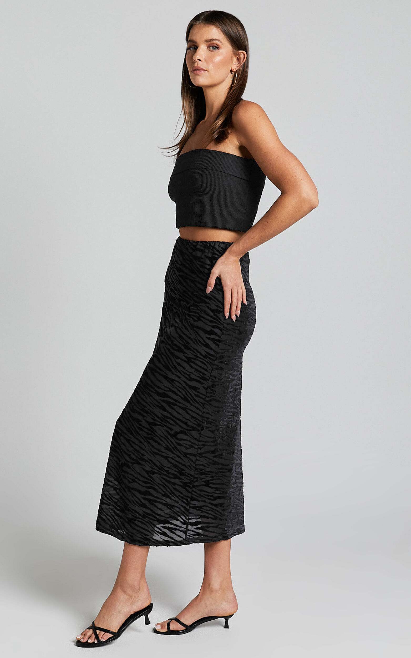 Black velvet sales bias cut skirt