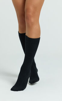 Nikki Socks - Thick Calf Length Socks in Black