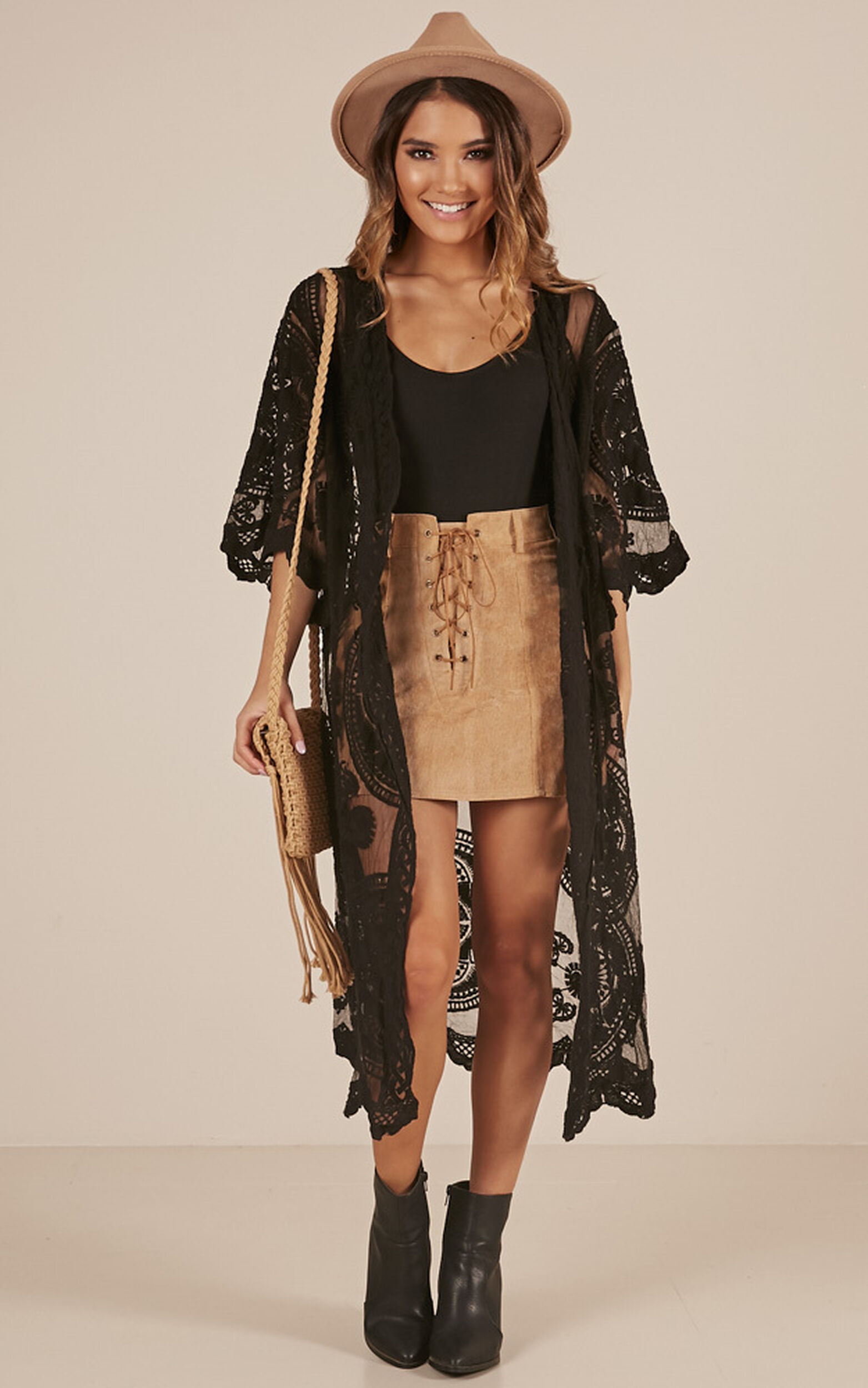 Off The Grid Bell Sleeve Kimono in Black - M/L, BLK1