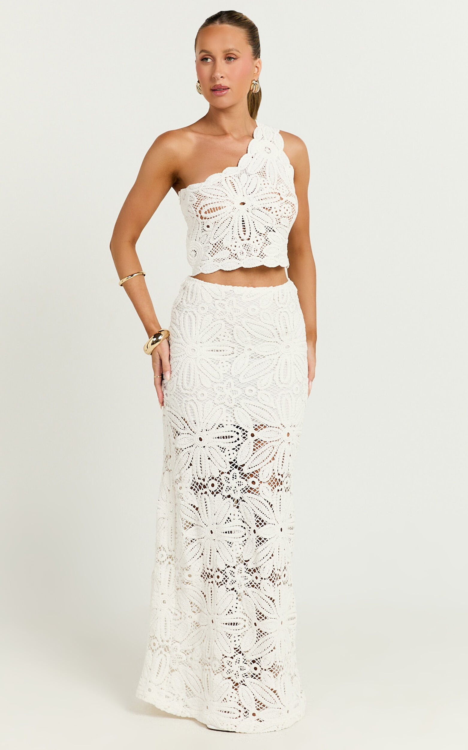 White maxi flare skirt best sale