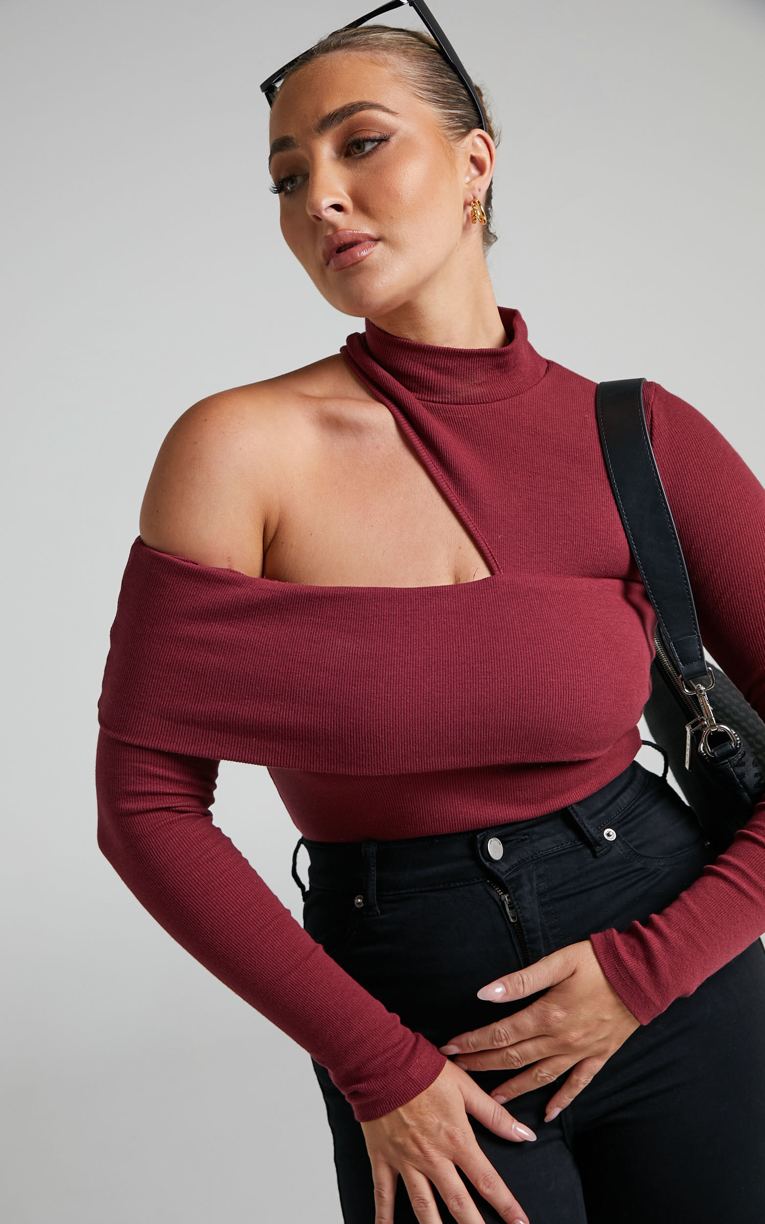 Kiefer Top - Asymmetric Long Sleeve Cutout Top in Wine - 06, WNE5